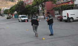 Aracına kurşun yağdırdılar