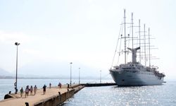 Club Med 2 Alanya Limanı'na demirledi