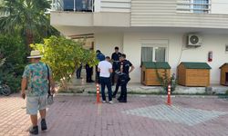 Evinde ölü bulundu