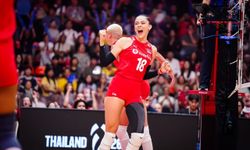 A Milli Kadın Voleybol Takımı tarihinde ilk kez yarı finalde