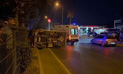 Gazipaşa’da kamyonet devrildi