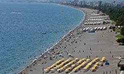 Okullar açıldı sahiller boşaldı