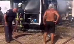 Park halindeki karavanlar küle döndü