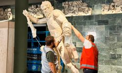 Bakan Ersoy: Eserleri güvenle taşıdık