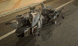 Otomobil ile çarpışan motosikletli hayatını kaybetti