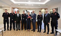 İtfaiyecilerden Özdemir'e ziyaret