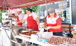 Kumluca'da lokma ikramı