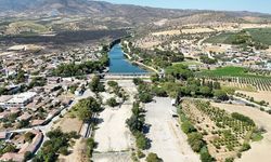 Gediz Nehri kurumaya yüz tuttu