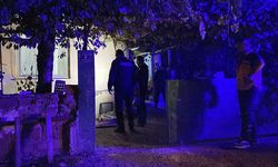 Babasını öldürüp kaçtı