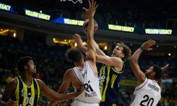 Son şampiyon galibiyetle başladı