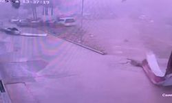 Hortum okulun çatısını uçurdu
