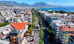 Atatürk Caddesi yenileniyor
