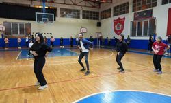 Alanya Belediyesi'nden zeybek kursu