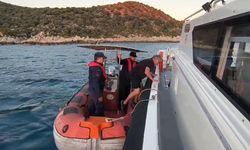Kayalıklarda mahsur kaldı