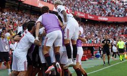 Barcelona ilk mağlubiyetini aldı