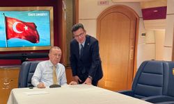 Erdoğan'ın Körfez turunda Antalya'dan iki isim