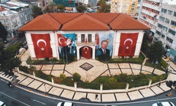 Antalya'da Cumhuriyet'e tanıklık eden Türk bayrağı