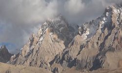 Kayıp dağcı ihbarı ekipleri harekete geçirdi