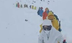 Bin kişi dağda mahsur kaldı