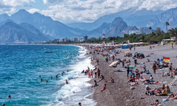 Konyaaltı Sahili yazı aratmadı