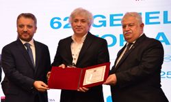 Prof. Dr. Ömer Özkan'a Şeref Üyeliği beratı