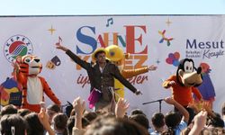 'Sahne Kepez' coşkusu okullarda