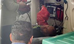 Taşınma kavgasında komşusunu bıçakladı