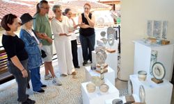 Kaleiçi'nde seramik aşkı