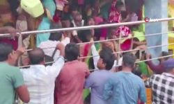 İzdihamda 12 kişi öldü