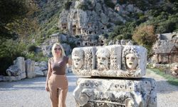 Rektör Özkan kazı çalışmalarını inceledi