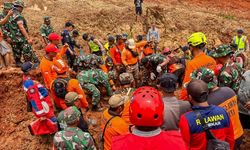 Endonezya'da heyelan: 6 ölü