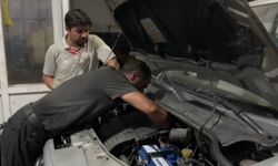 Oto sanayilerinde eleman sıkıntısı: Müşteri çıraklık yapıyor!