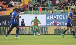 Alanyaspor evinde mağlup