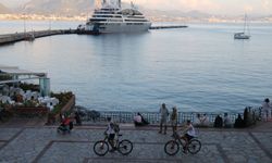 Lüks yolcu gemisi Alanya'da
