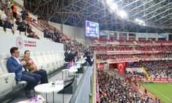 Özdemir’den Antalyaspor’a destek