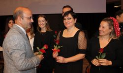 Öğretim üyelerinden Öğretmenler Günü konseri