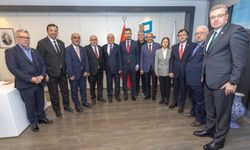 'Basının sorunlarını el birliği ile çözeceğiz'