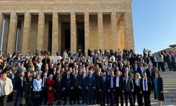 İlk resmi ziyaret Anıtkabir’e