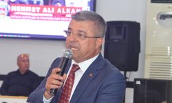 Alkan adaylığını açıkladı