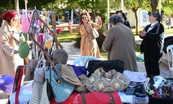 Kemer'de yılbaşı kermesi