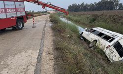 Servis kanala düştü: 18 yaralı