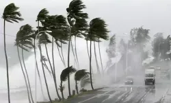 Antalya Körfezi’nde ‘kuvvetli fırtına’ alarmı!