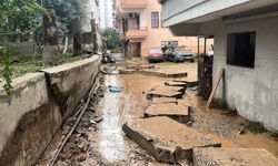 Alanya'da yağış hayatı felç etti