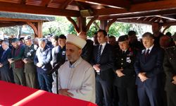 Antalya'da son yolculuğuna uğurlandı