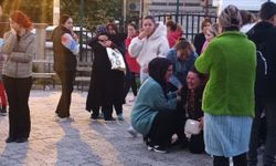 Kıskançlık krizine girip eşini öldürdü