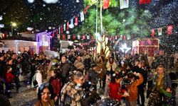 Kepez’de yeni yıl heyecanı kar yağışıyla başladı