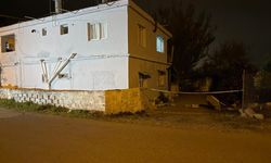 Öldürdüğü eşini evinin banyosuna gömdü