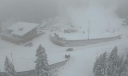 Kar kalınlığı 20 santimetreye ulaştı