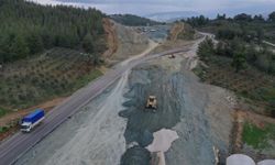 Antalya'nın bitmeyen yolu 'ölüm kavşağı'na döndü!