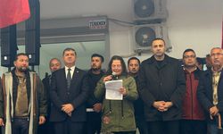 Kumluca’da çiftçiler ayaklandı